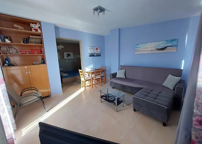 Апартаменты Ilias Nest 2 *