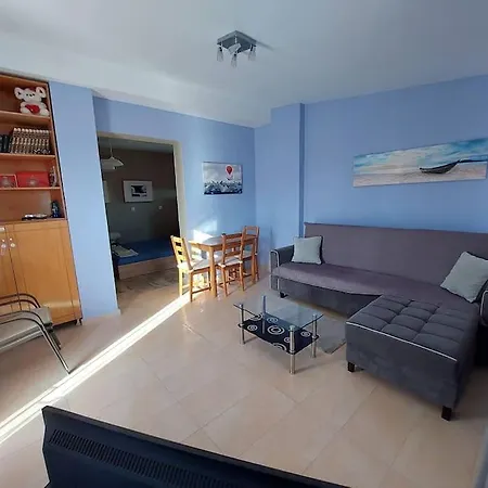 Apartament Ilias Nest 2 *
